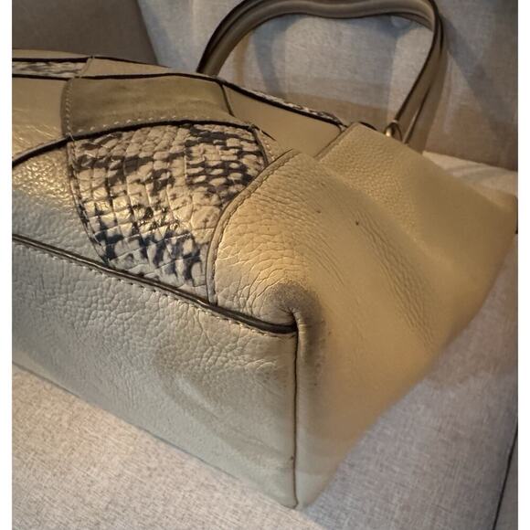 Coach F57510 Snake Patchwork Ava Tote in Beechwood Beige/Gold Hardware - Picture 8 of 15